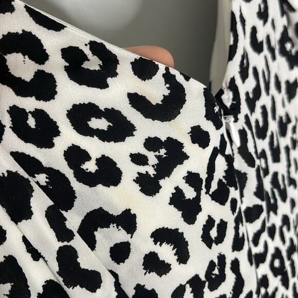 EXPRESS Polyester White and Black Leopard Print Faux Wrap Lined Sleeveless Dress - Picture 6 of 7